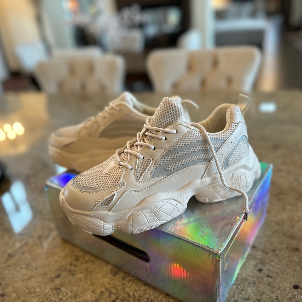New chunky beige athletic shoes.  Size 10.  Boutique bought.  New in box.